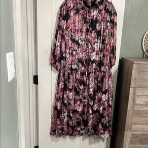Floral Black and Pink Women's Dress